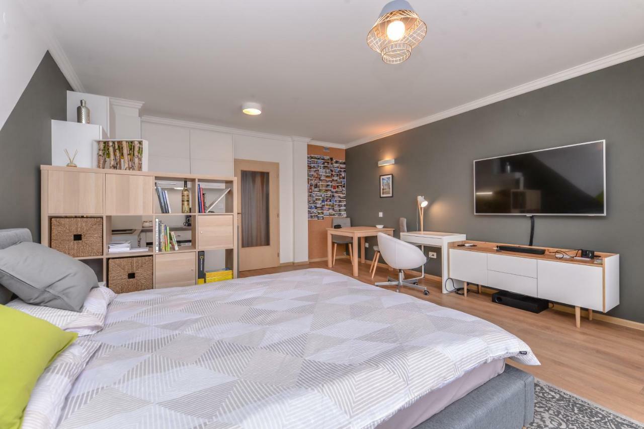 The Spot - Fully Equipped, Central, Modern Studio By Flat Mаnager Sofía Exterior foto
